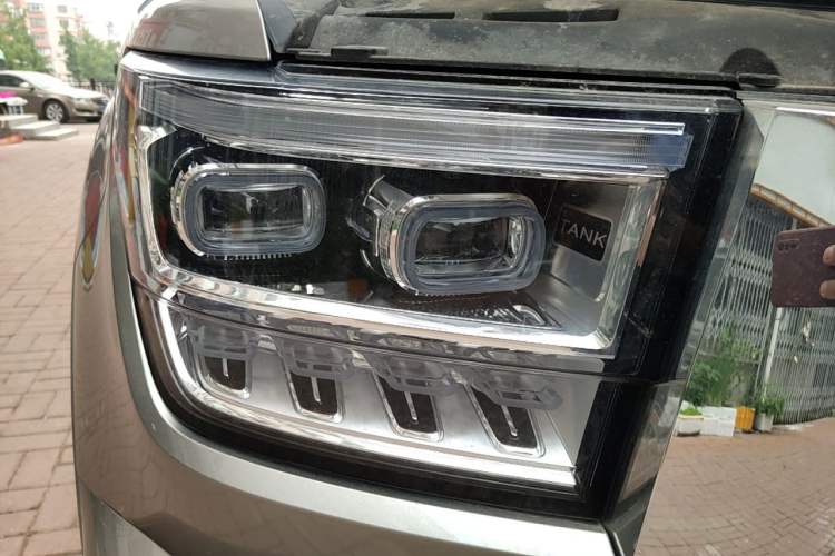 Used Tank 500 New Energy 2024 Hi4-T Right Front Headlight