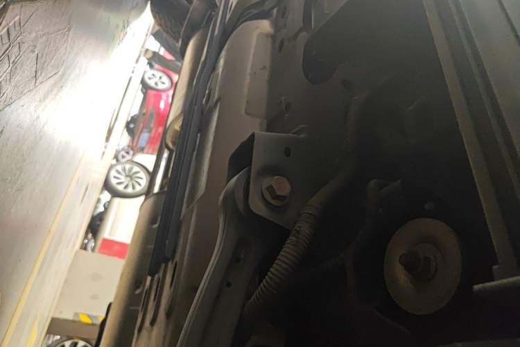 Used Tank 500 New Energy 2024 Hi4-T Chassis Rear Left