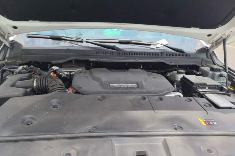 Used Tank 500 New Energy 2024 Hi4-T Engine Bay
