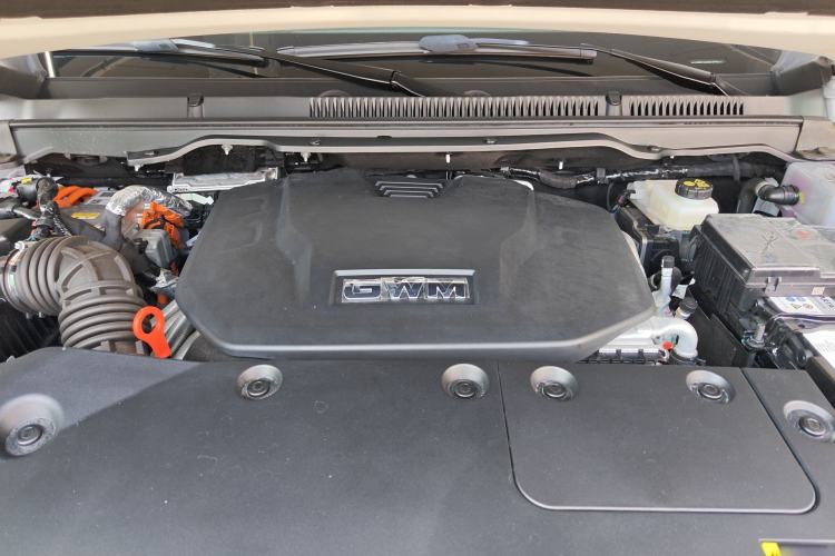 Used Tank 500 New Energy 2024 Hi4-T Engine Bay