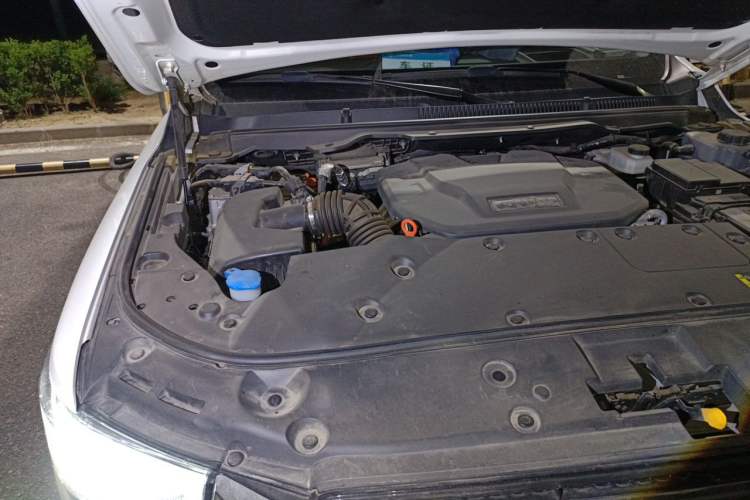 Used Tank 500 New Energy 2024 Hi4-T Engine Bay Right