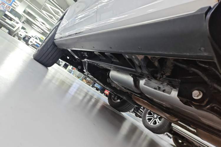 Used Tank 500 New Energy 2024 Hi4-T Left Side Sill
