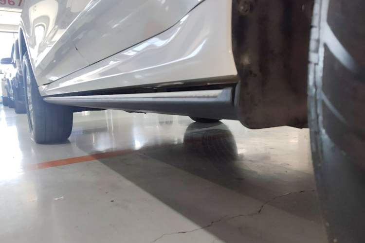 Used Tank 500 New Energy 2024 Hi4-T Left Side Sill