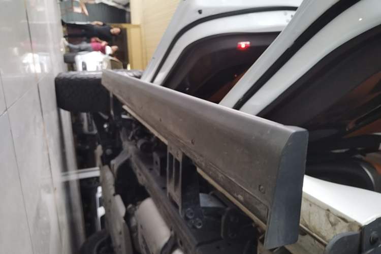Used Tank 500 New Energy 2024 Hi4-T Left Side Sill