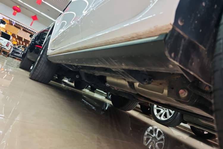 Used Tank 500 New Energy 2024 Hi4-T Left Side Sill