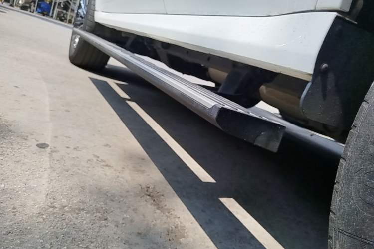 Used Tank 500 New Energy 2024 Hi4-T Left Side Sill