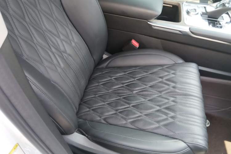 Used Tank 500 New Energy 2024 Hi4-T Right Front Seat