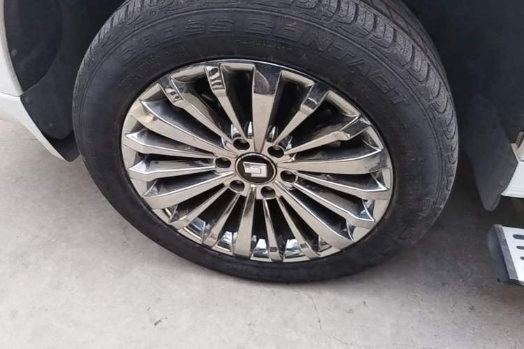 Used Tank 500 New Energy 2024 Hi4-T Right Rear Wheel Hub