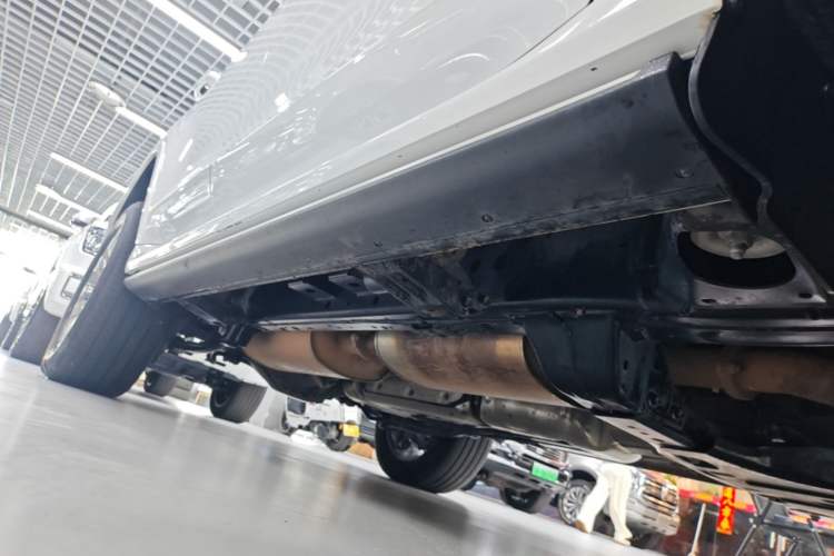 Used Tank 500 New Energy 2024 Hi4-T Right Side Sill