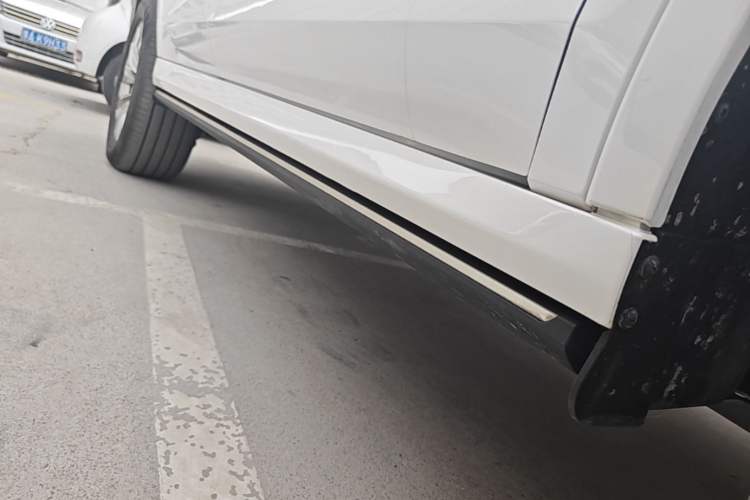Used Tank 500 New Energy 2024 Hi4-T Right Side Sill