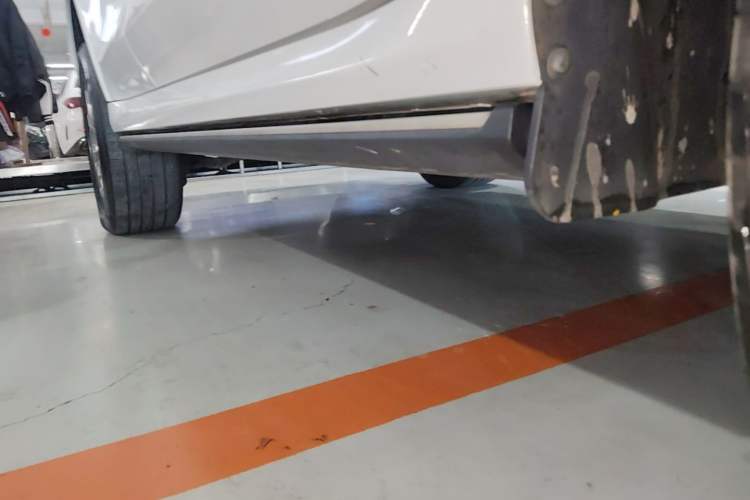 Used Tank 500 New Energy 2024 Hi4-T Right Side Sill
