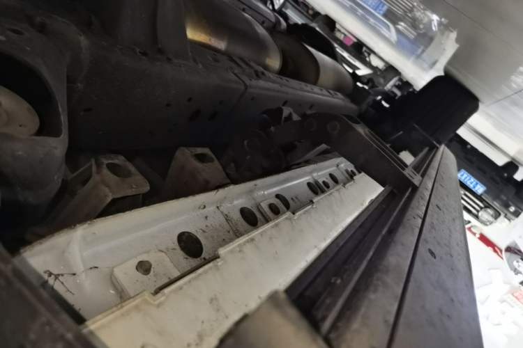 Used Tank 500 New Energy 2024 Hi4-T Right Side Sill