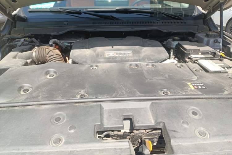 Used Tank 500 New Energy 2024 Hi4-T Engine Bay