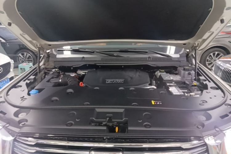Used Tank 500 New Energy 2024 Hi4-T Engine Bay