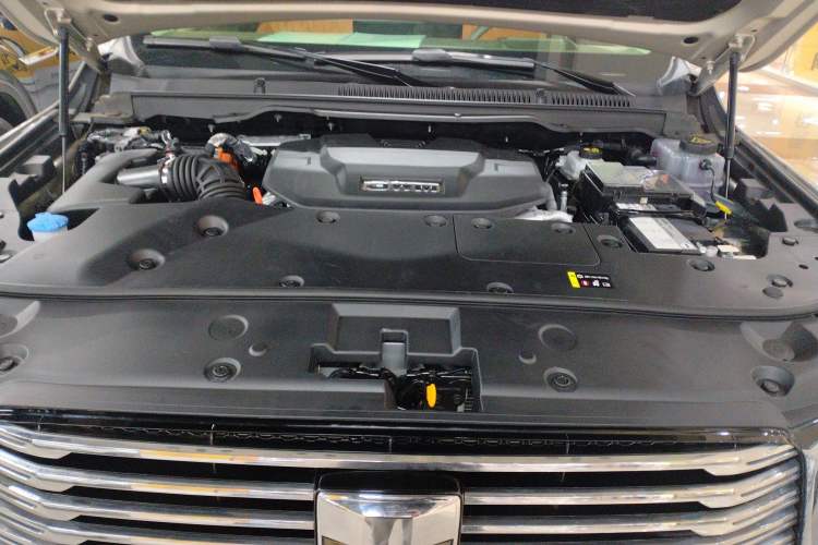 Used Tank 500 New Energy 2024 Hi4-T Engine Bay