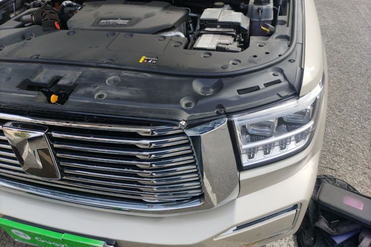 Used Tank 500 New Energy 2024 Hi4-T Engine Bay Left