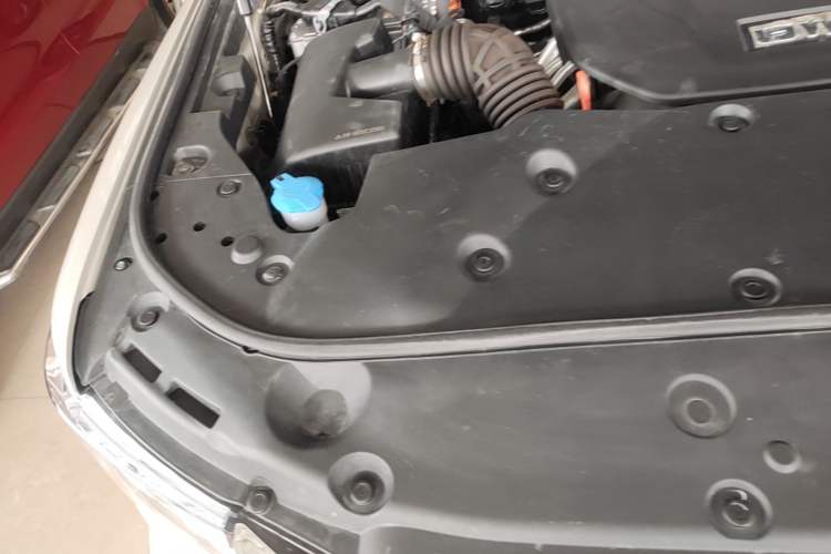 Used Tank 500 New Energy 2024 Hi4-T Engine Bay Right