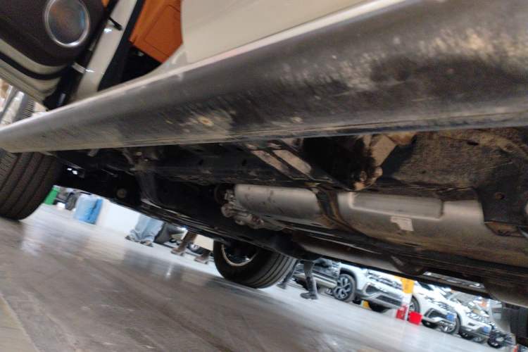 Used Tank 500 New Energy 2024 Hi4-T Left Side Sill