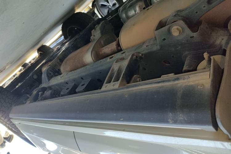 Used Tank 500 New Energy 2024 Hi4-T Right Side Sill