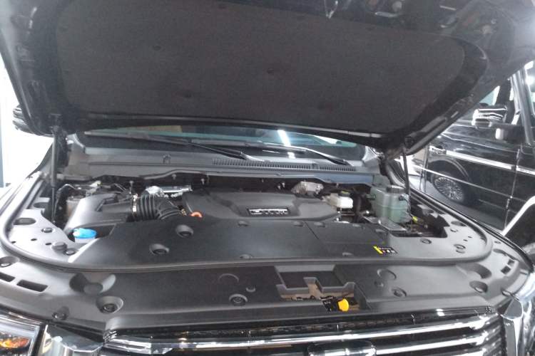 Used Tank 500 New Energy 2025 Hi4-Z Engine Bay