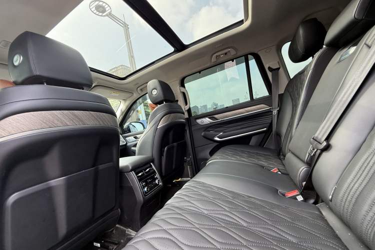 Used Tank 500 New Energy 2025 Hi4-Z Interior 6