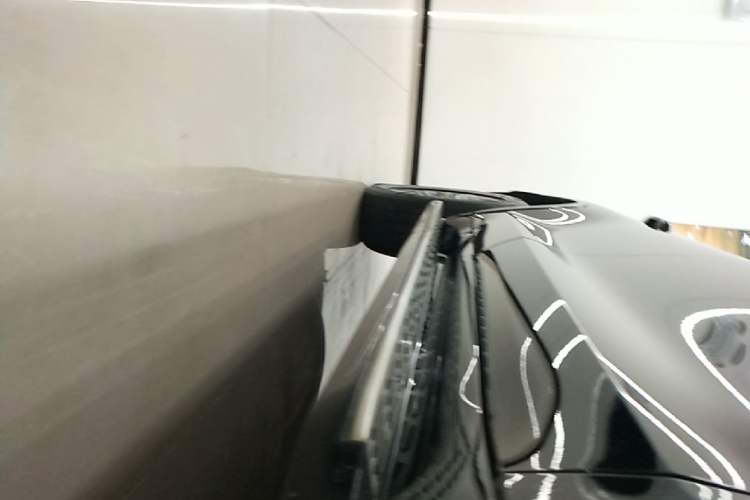 Used Tank 500 New Energy 2025 Hi4-Z Right Side Sill