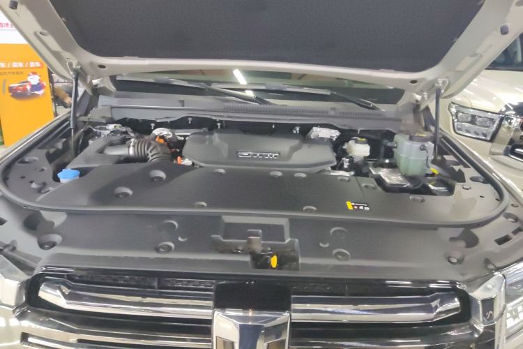 Used Tank 500 New Energy 2025 Hi4-Z Engine Bay