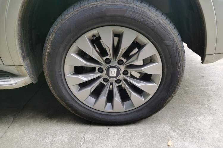 Used Tank 500 New Energy 2025 Hi4-Z Right Front Wheel Hub