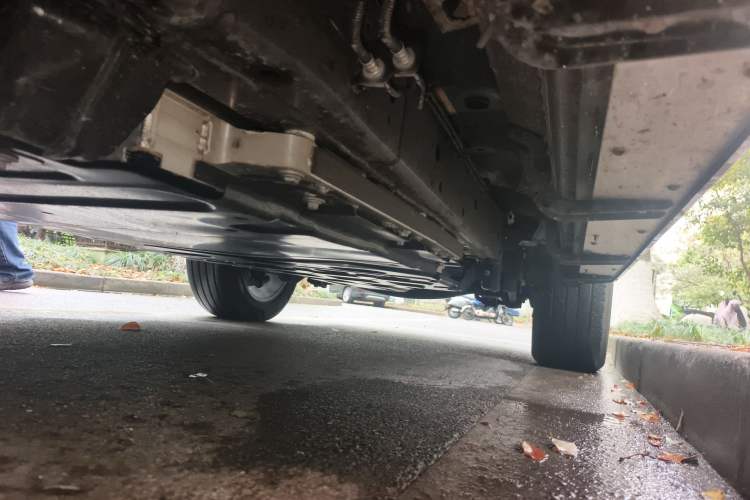 Used Tank 500 New Energy 2025 Hi4-Z Chassis Front Left