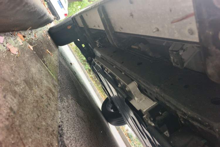 Used Tank 500 New Energy 2025 Hi4-Z Chassis Rear Left