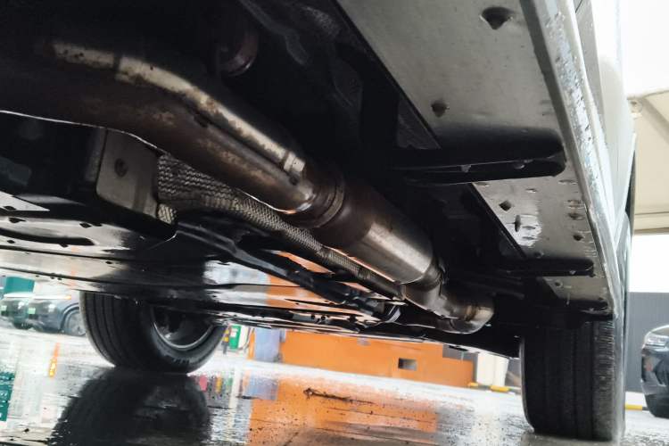 Used Tank 500 New Energy 2025 Hi4-Z Chassis Rear Right