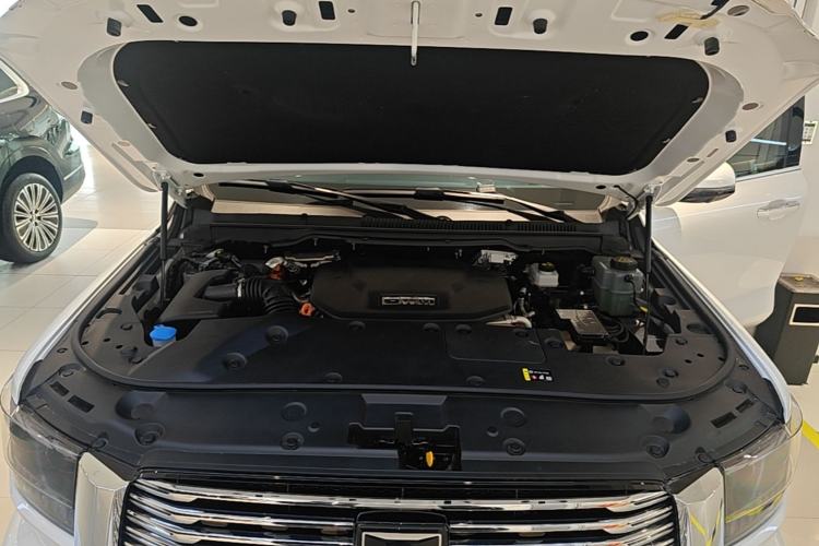 Used Tank 500 New Energy 2025 Hi4-Z Engine Bay
