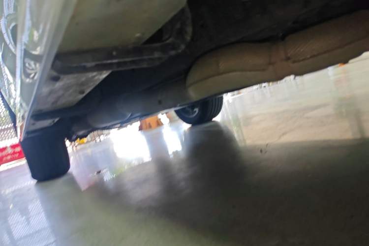 Used Tank 500 New Energy 2025 Hi4-Z Right Side Sill