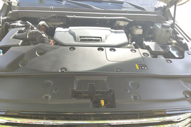 Used Tank 500 New Energy 2025 Hi4-Z Engine Bay