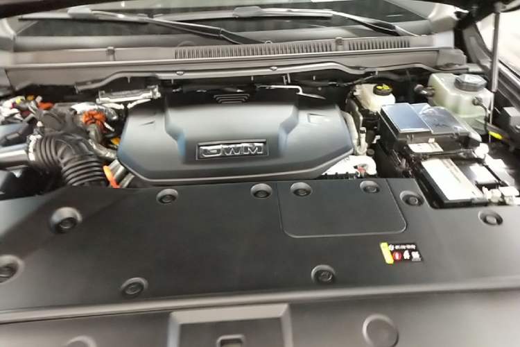 Used Tank 500 New Energy 2026 Model—Hi4-T Standard Version Engine Bay