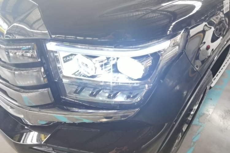 Used Tank 500 New Energy 2026 Model—Hi4-Z Smart Enjoyment Version Left Front Headlight