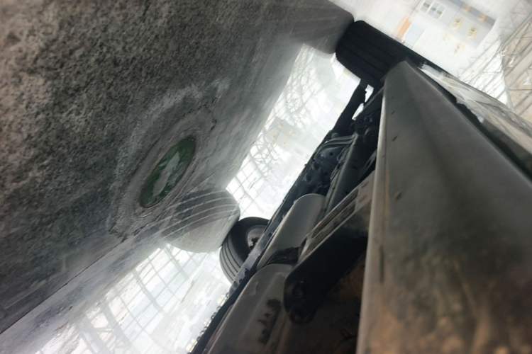 Used Tank 500 New Energy 2026 Model—Hi4-T Standard Version Left Side Sill