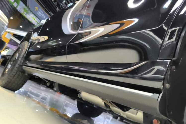 Used Tank 500 New Energy 2026 Model—Hi4-T Smart Enjoyment Version Left Side Sill