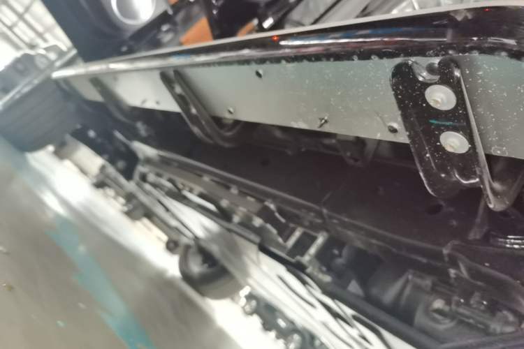 Used Tank 500 New Energy 2026 Model—Hi4-Z Smart Enjoyment Version Left Side Sill