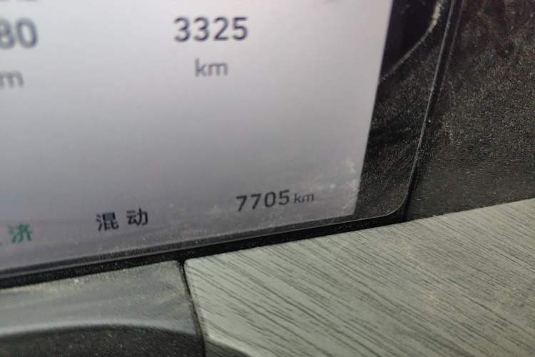 Used Tank 500 New Energy 2026 Model—Hi4-T Standard Version Odometer Close Up