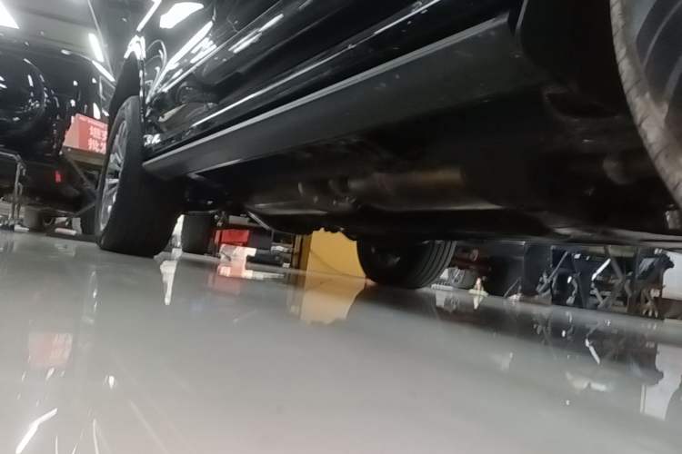 Used Tank 500 New Energy 2026 Model—Hi4-T Smart Enjoyment Version Right Side Sill