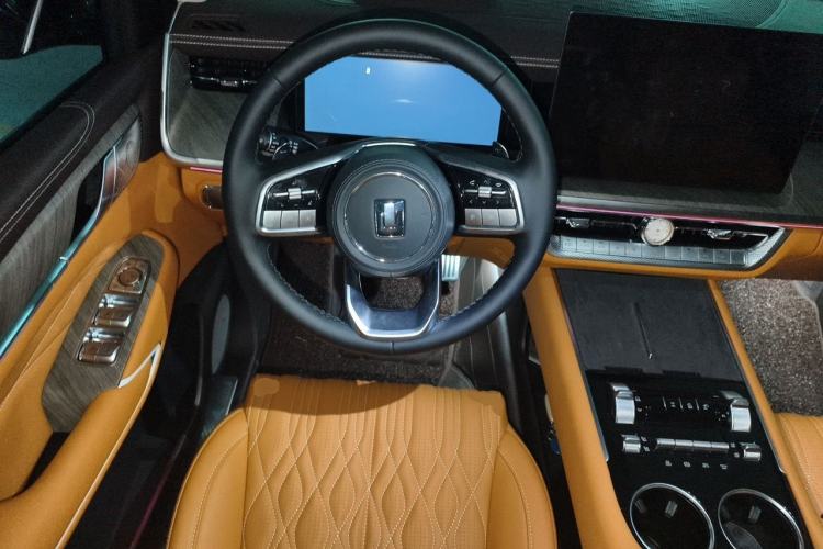 Used Tank 500 New Energy 2026 Model—Hi4-T Smart Enjoyment Version Steering Wheel