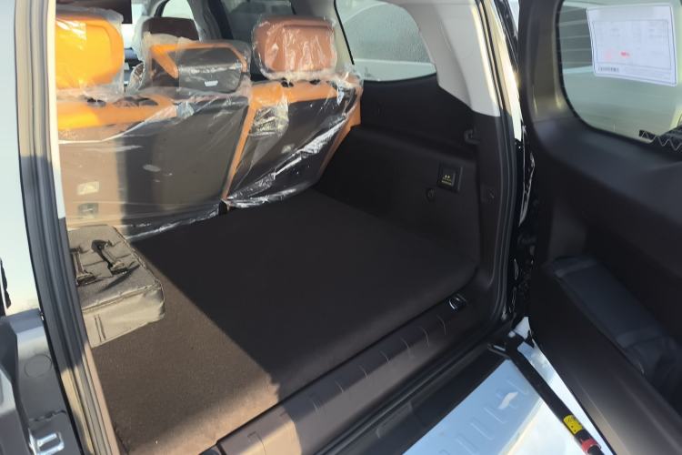 Used Tank 500 New Energy 2026 Model—Hi4-T Smart Enjoyment Version Trunk
