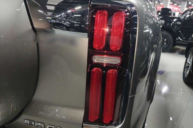 Used Tank 500 New Energy 2026 Model—Hi4-Z Smart Enjoyment Version Right Rear Taillight