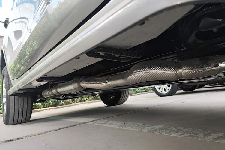 Used Tank 500 New Energy 2026 Model—Hi4-Z Smart Enjoyment Version Right Side Sill