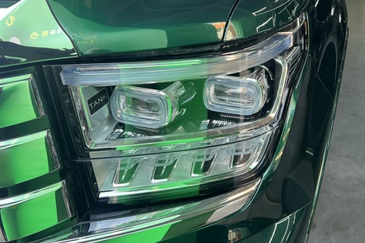 Used Tank 500 New Energy 2026 Model—Hi4-Z Smart Enjoyment Version Left Front Headlight