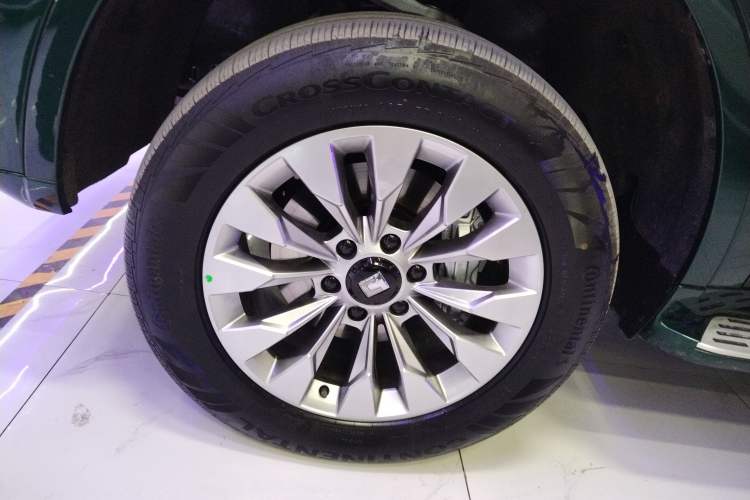 Used Tank 500 New Energy 2026 Model—Hi4-Z Smart Enjoyment Version Left Front Wheel Hub