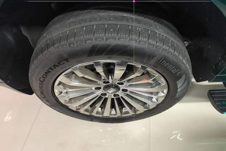 Used Tank 500 New Energy 2026 Model—Hi4-T Smart Enjoyment Version Right Rear Wheel Hub
