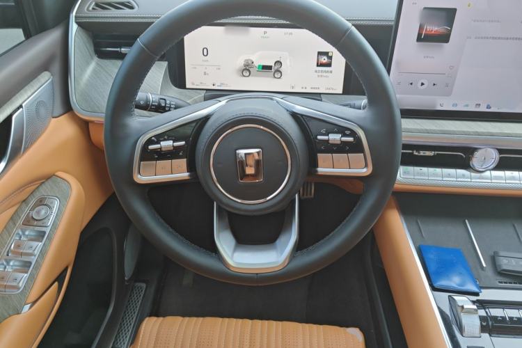 Used Tank 500 New Energy 2026 Model—Hi4-Z Smart Enjoyment Version Steering Wheel