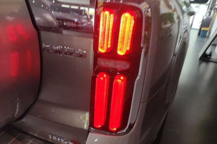 Used Tank 500 New Energy 2026 Model—Hi4-T Smart Enjoyment Version Right Rear Taillight